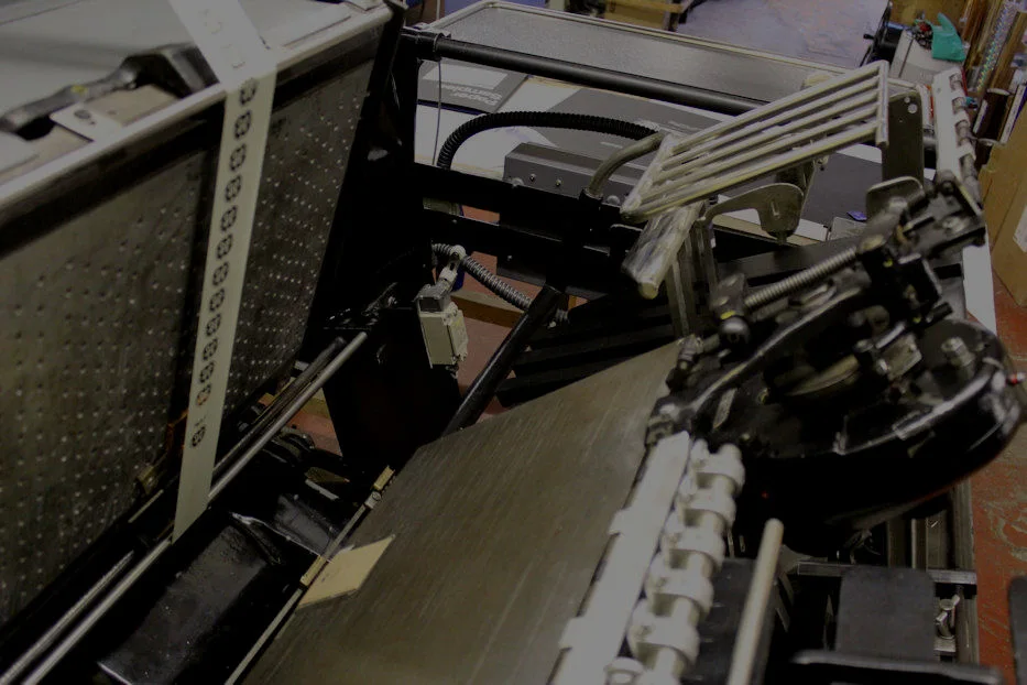 Foiling press